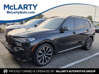 2022 BMW X7 M50i