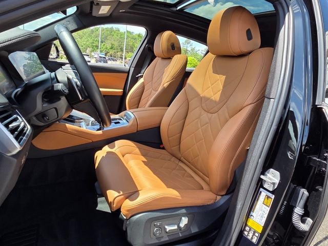 2023 BMW X6 xDrive40i