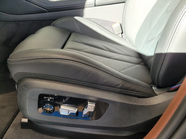 2026 BMW XM Label