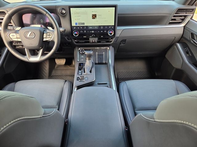 2025 Lexus GX 550 Luxury+