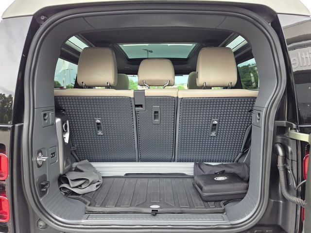 2023 Land Rover Defender 90 S