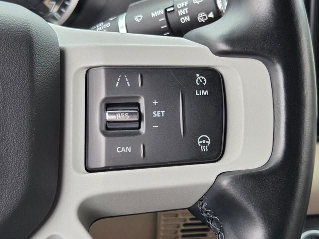 2023 Land Rover Defender 90 S