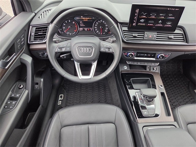 2022 Audi Q5 45 S line Premium quattro