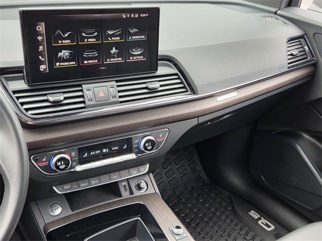 2022 Audi Q5 45 S line Premium quattro