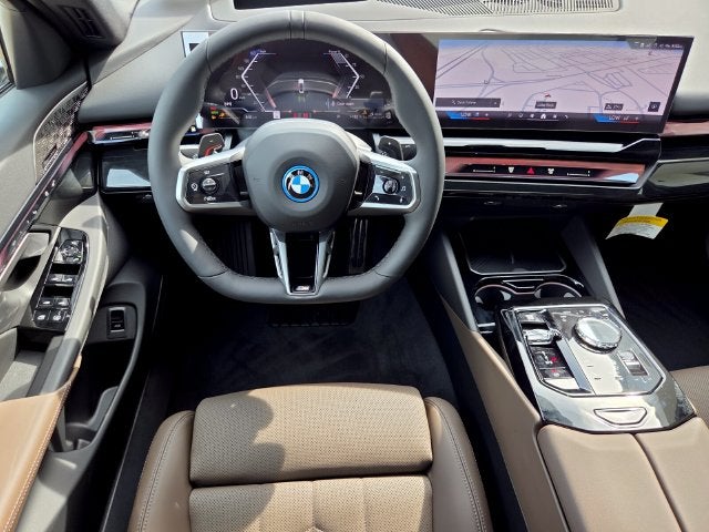 2027 BMW 5 Series 550e xDrive