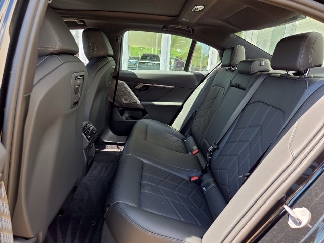 2027 BMW 5 Series 550e xDrive