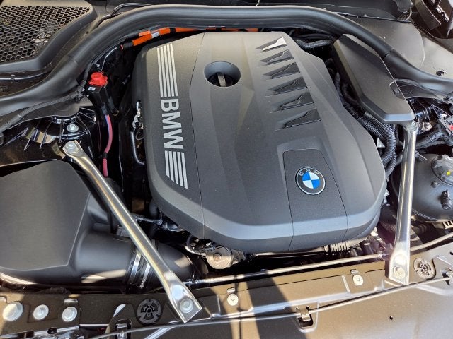 2027 BMW 5 Series 550e xDrive