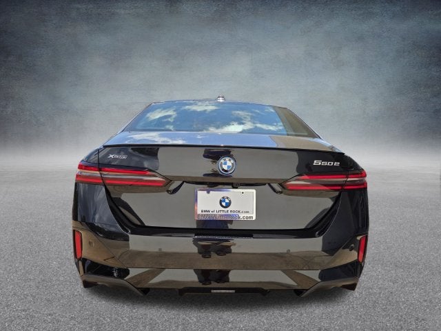 2027 BMW 5 Series 550e xDrive