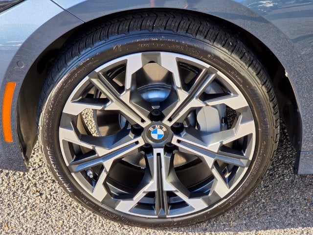 2025 BMW 3 Series 330i