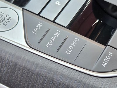 2026 BMW 3 Series 330i