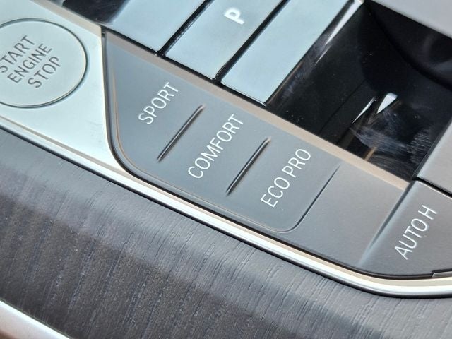 2026 BMW 3 Series 330i