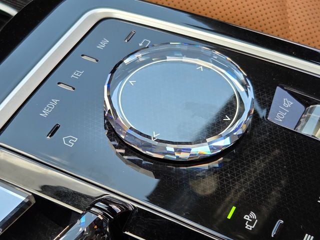 2024 BMW 7 Series 740i M Sport