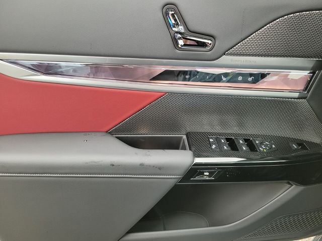 2026 BMW 7 Series 740i