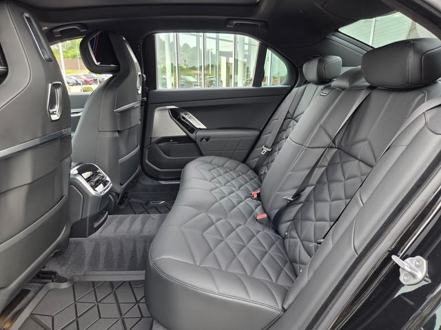 2026 BMW 7 Series 740i xDrive M Sport