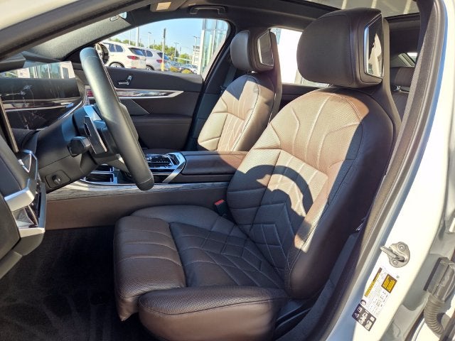 2024 BMW 7 Series 760i xDrive