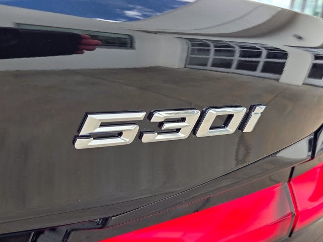 2023 BMW 5 Series 530i