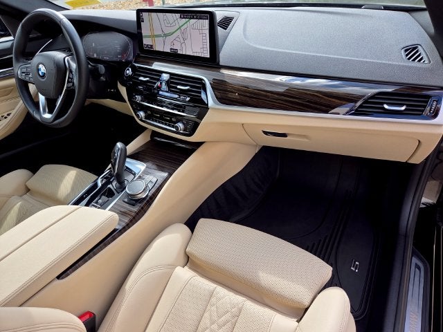 2023 BMW 5 Series 530i