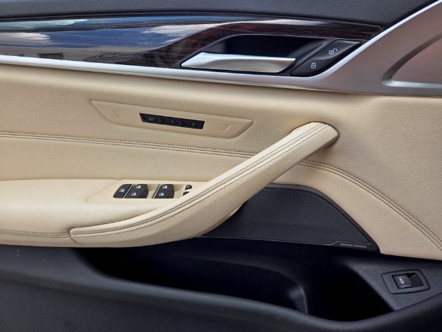 2023 BMW 5 Series 530i