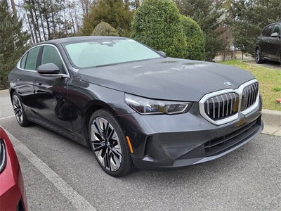 2025 BMW 5 Series 530i xDrive