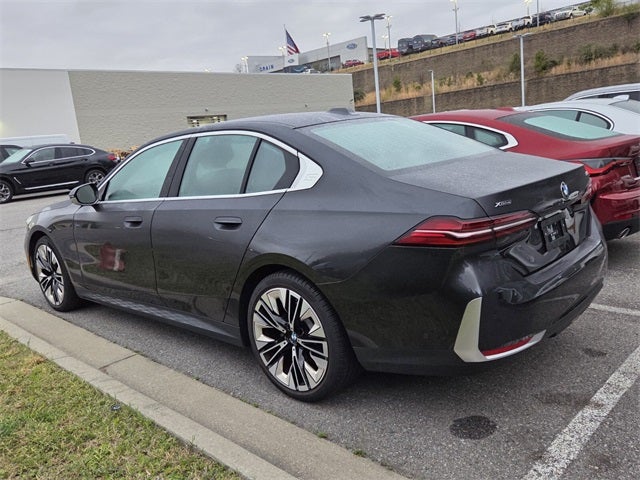 2025 BMW 5 Series 530i xDrive