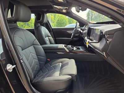 2027 BMW 7 Series 740i