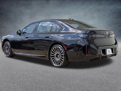 2027 BMW 7 Series 740i