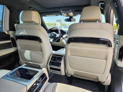2022 BMW 7 Series 750i xDrive