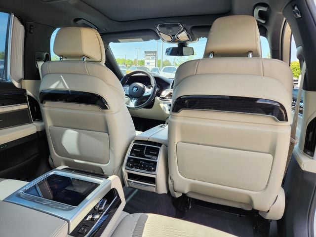 2022 BMW 7 Series 750i xDrive