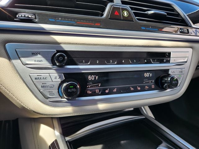 2022 BMW 7 Series 750i xDrive