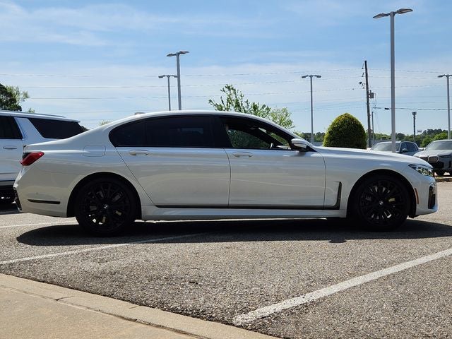 2022 BMW 7 Series 750i xDrive