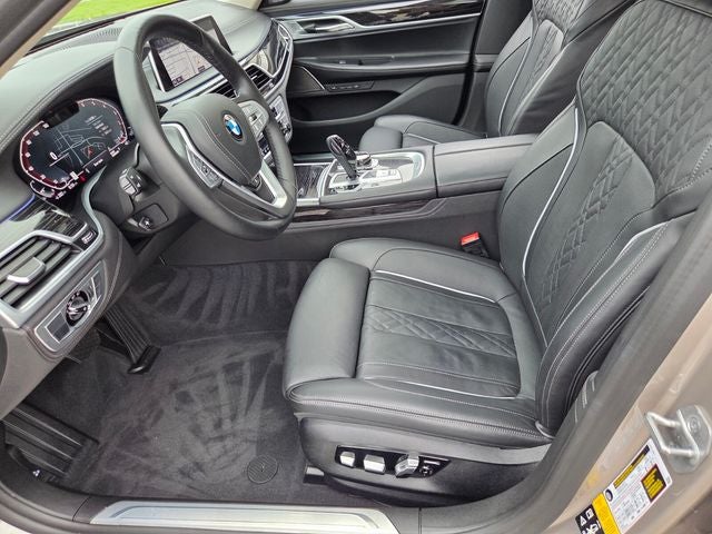 2022 BMW 7 Series 750i xDrive