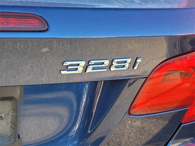 2011 BMW 3 Series 328i