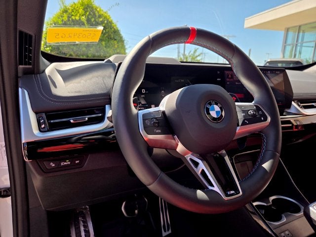2025 BMW X1 M35i