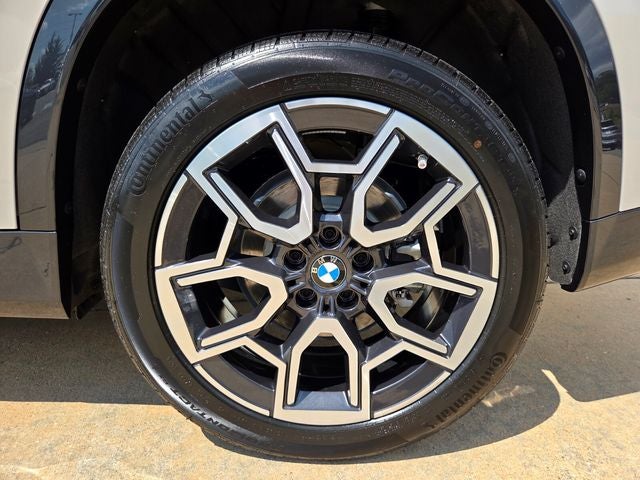 2027 BMW X1 xDrive28i