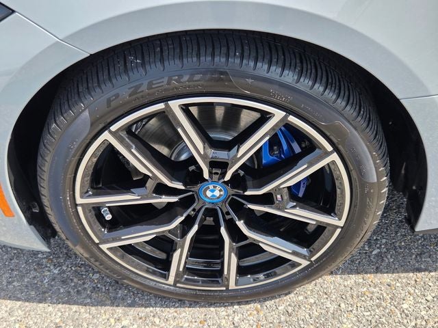 2023 BMW i4 eDrive40