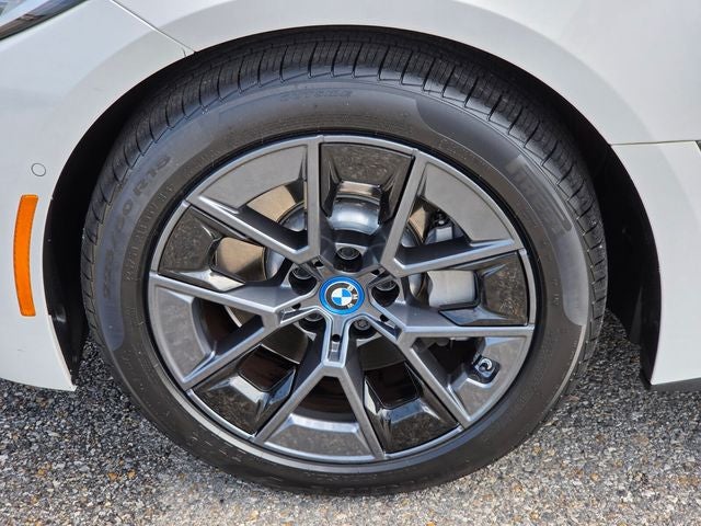 2023 BMW i4 eDrive40