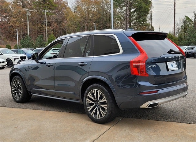 2021 Volvo XC90 T6 Momentum