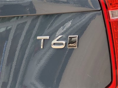 2021 Volvo XC90 T6 Momentum