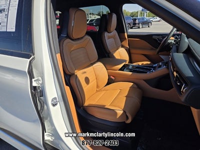2027 Lincoln Aviator Black Label Premium