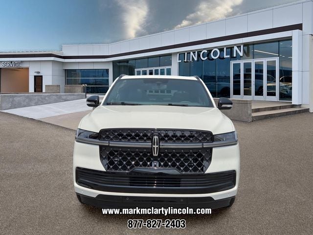 2027 Lincoln Navigator Reserve