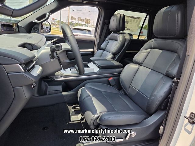 2027 Lincoln Navigator Reserve