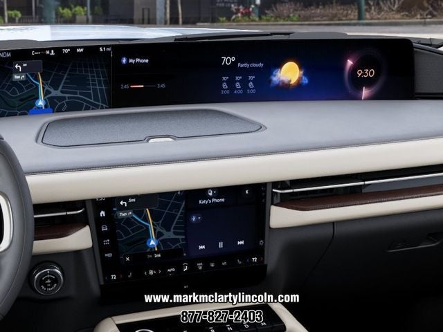 2027 Lincoln Navigator Premiere