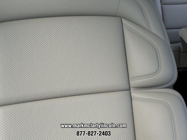 2026 Lincoln Navigator Premiere