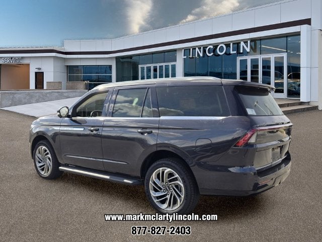 2027 Lincoln Navigator Premiere