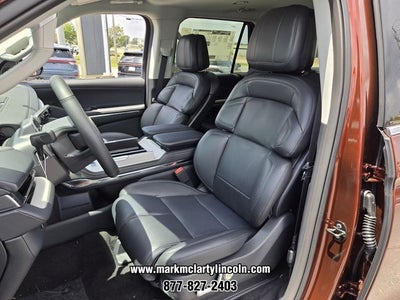 2027 Lincoln Navigator Premiere