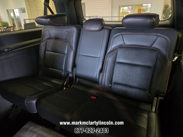 2026 Lincoln Navigator L Black Label