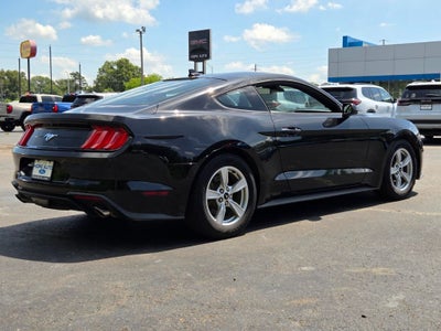 2022 Ford Mustang EcoBoost