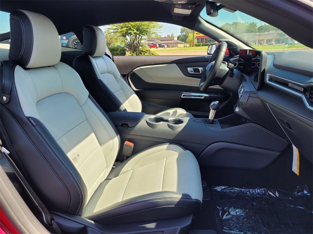 2025 Ford Mustang EcoBoost Premium