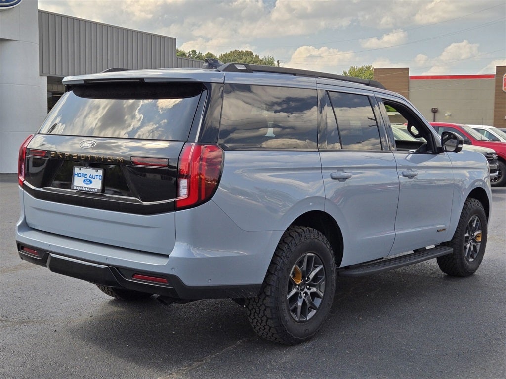 2025 Ford Expedition Tremor