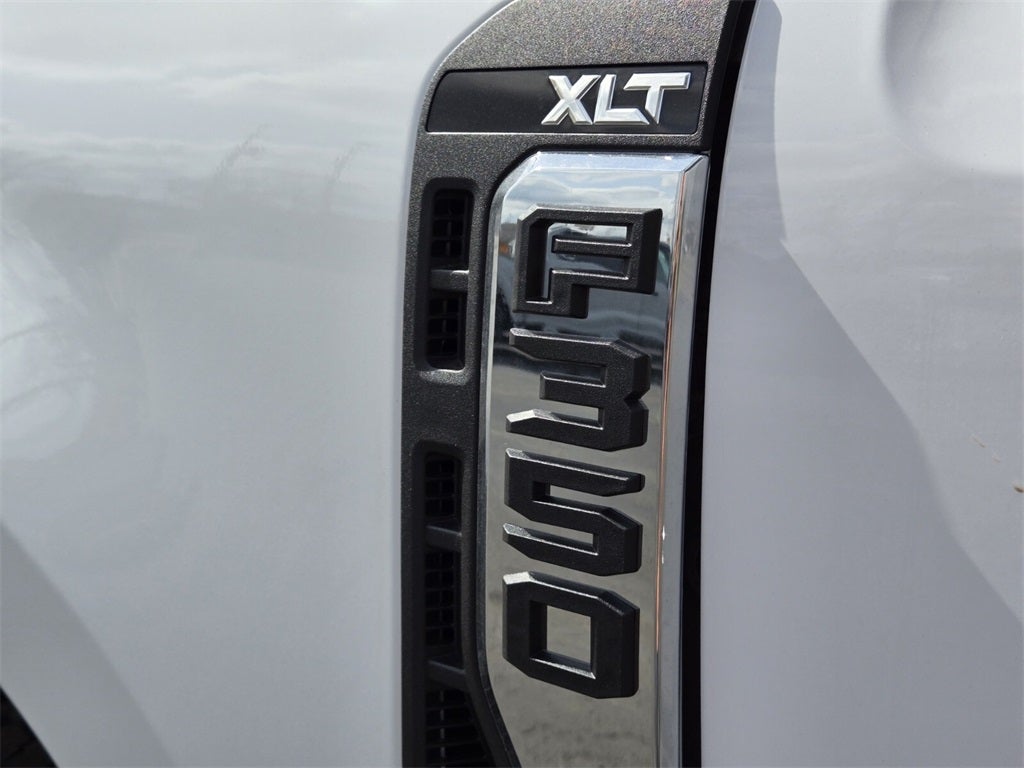 2026 Ford F-350SD XLT